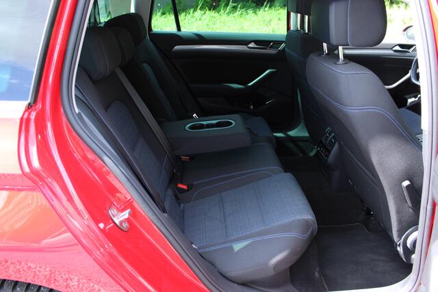 Volkswagen PASSAT Variant GTE 218PK DSG HYBRID GTE BUSINESS CAMERA/MASSAGE/STOEL VERW.