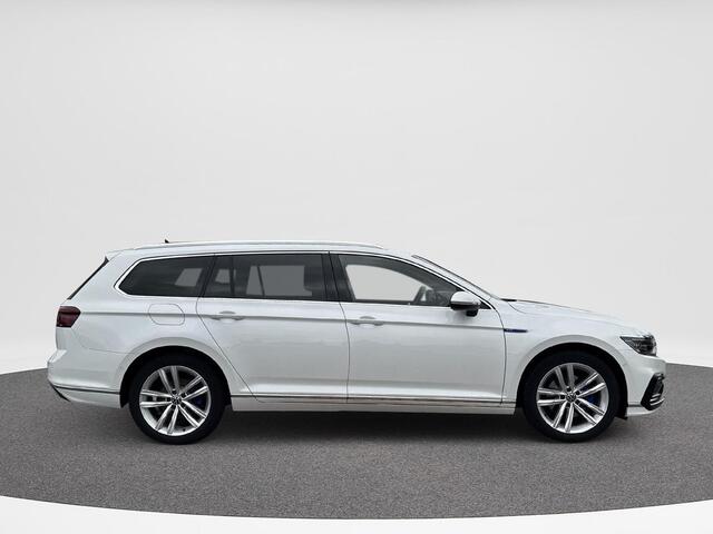 Volkswagen PASSAT Variant 1.4 TSI PHEV GTE Business | Trekhaak | ACC | Ergo |
