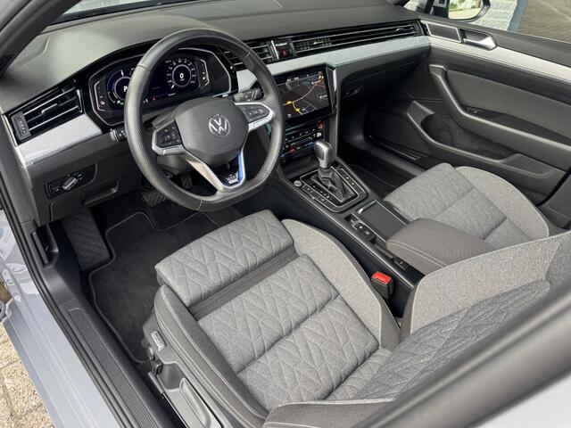 Volkswagen PASSAT Variant PHEV GTE 218PK Business NAP/Pano/360Cam/Virtual/Dynamisch