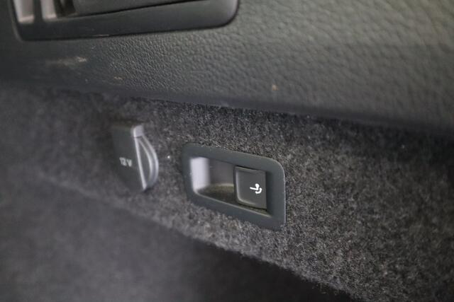 Volkswagen PASSAT Variant 1.4 TSI PHEV GTE Business Virtual ACC Panodak 218PK Camera Stoelverw Carplay