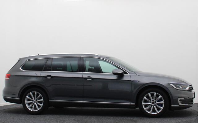 Volkswagen PASSAT Variant 1.4 TSI GTE Connected Series