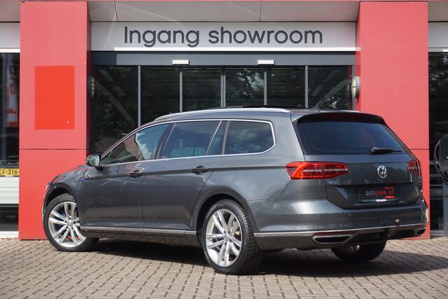 Volkswagen PASSAT Variant 1.4 TSI GTE Highline | Origineel NL | Panoramadak | Virtual Cockpit | ACC | Camera | Trekhaak |