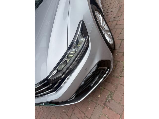 Volkswagen PASSAT Variant 1.4 TSI PHEV GTE Business 218 pk trekhaak 1600kg Bj 2020 Dealer onderhouden !!