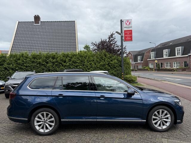 Volkswagen PASSAT Variant GTE Aut., Pano | Trekhaak | HUD | Massage