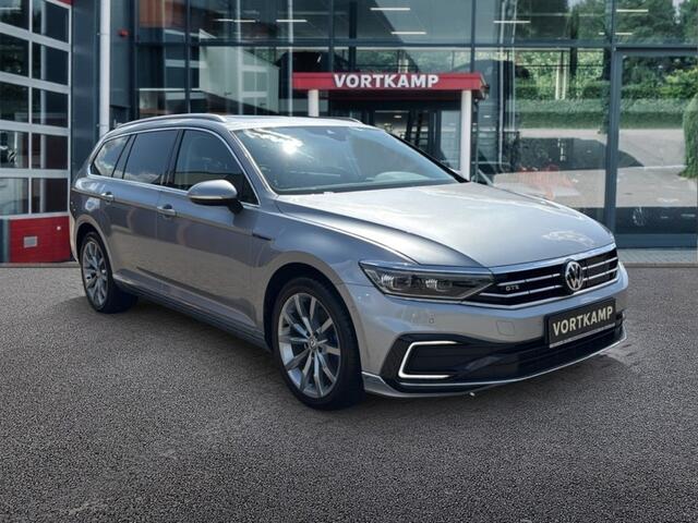 Volkswagen PASSAT 1.4 TSI DSG GTE PANO-DAK/360-CAMERA/DYNAUDIO/LEDER/NAVI/CARPLAY/ACC