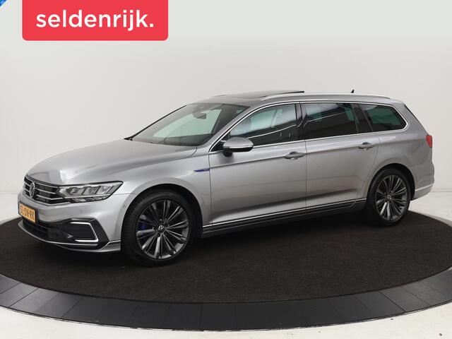 Volkswagen PASSAT 1.4 TSI PHEV GTE | Panoramadak | Stoelverwarming | Camera | Virtual Cockpit | Leder/Alcantara | Carplay | Matrix LED | Massage | Navigatie | Dodehoek detectie