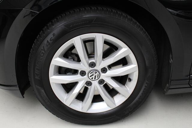 Volkswagen PASSAT Variant 1.4 TSI ACT Connected Series | Airco | Navigatie | PDC | Stoelverw.