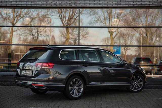 Volkswagen PASSAT Variant 1.5 TSI Elegance , Adap. cruise, Virtual cockpit, Trekhaak,