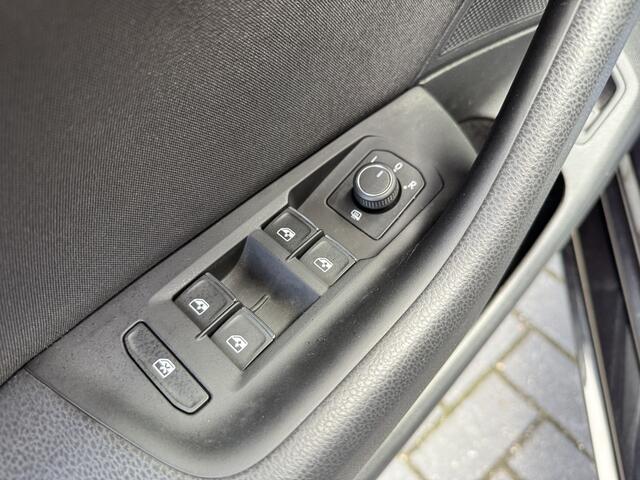 Volkswagen PASSAT Variant BWJ 2021 1.4 TSI 157 PK PHEV GTE Business AUTOMAAT / APPLE CARPLAY / ANDROID AUTO / NAVI / CLIMA / ADAPTIVE CRUISE / STOELVERW. / DAB+ / CAMERA / LMV / PDC