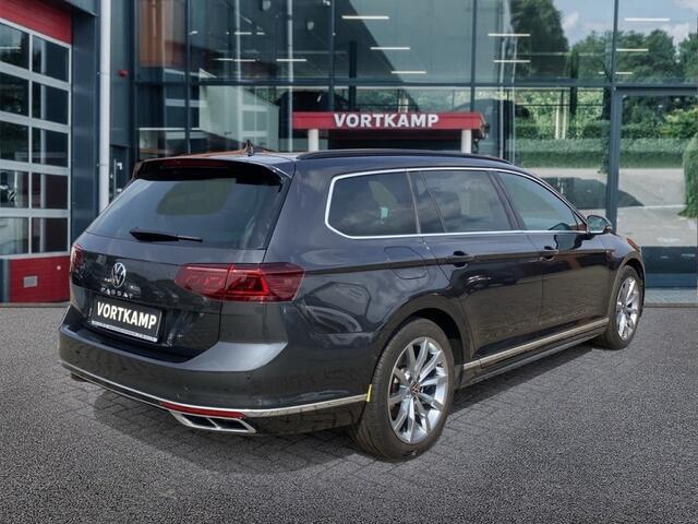 Volkswagen PASSAT 2.0 TDI DSG R-LINE TREKHAAK/CAMERA/NAVI/CARPLAY/ACC/STOELVERW