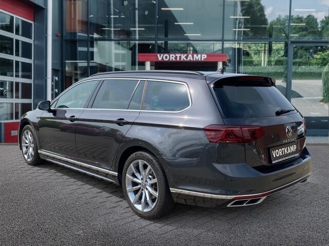 Volkswagen PASSAT 2.0 TDI DSG R-LINE TREKHAAK/CAMERA/NAVI/CARPLAY/ACC/STOELVERW