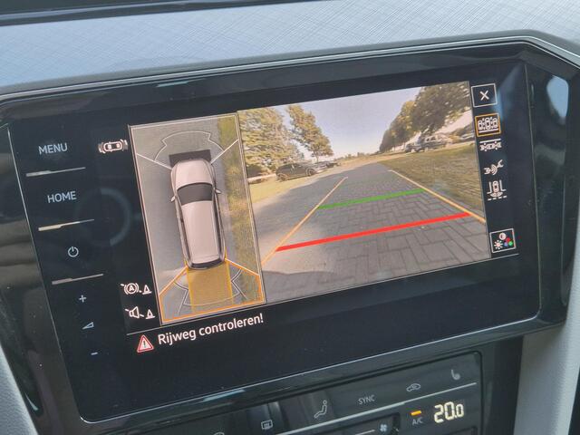 Volkswagen PASSAT Variant 1.4 TSI PHEV GTE Business Automaat / Leder-pakket / Glazen schuif- en kanteldak / Trekgewicht 1600 kg / Apple Carplay Android Auto / Rondomzicht camera / Adaptief CC / Stoelverwarming / Dynaudio soundsysteem /