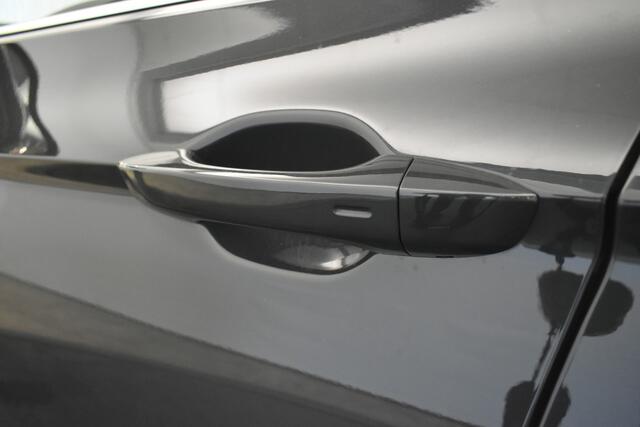 Volkswagen PASSAT Variant 1.4 TSI PHEV GTE Business Pano Trekh 360° Cam Dhoek Virtual Cockpit El-aKlep Pro Navi