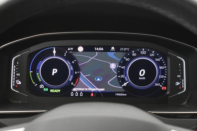 Volkswagen PASSAT Variant 1.4 TSI PHEV GTE Business Pano Trekh 360° Cam Dhoek Virtual Cockpit El-aKlep Pro Navi