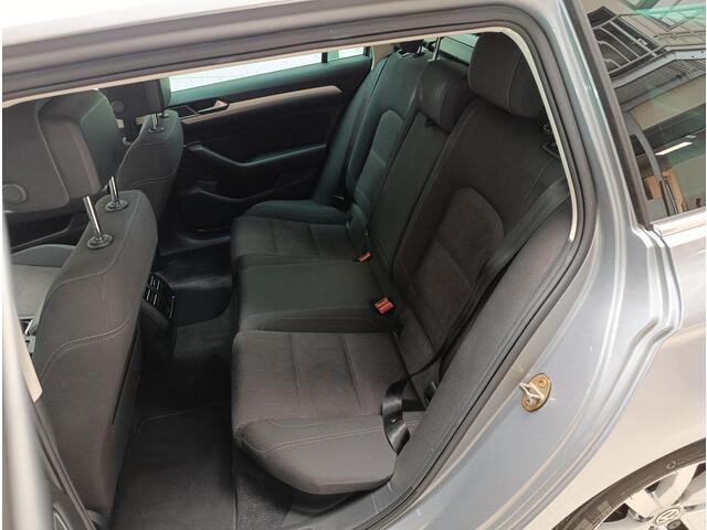 Volkswagen PASSAT Variant 1.4 TSI Comfortline Business Pdc | Lmv | Navi | Automaat