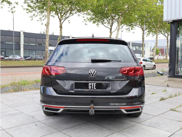 Volkswagen PASSAT Variant GTE 1.4 TSI PHEV 218PK | Panodak | 360° | Virtual | IQ Light Matrix LED | Elektrische kofferklep | Trekhaak |