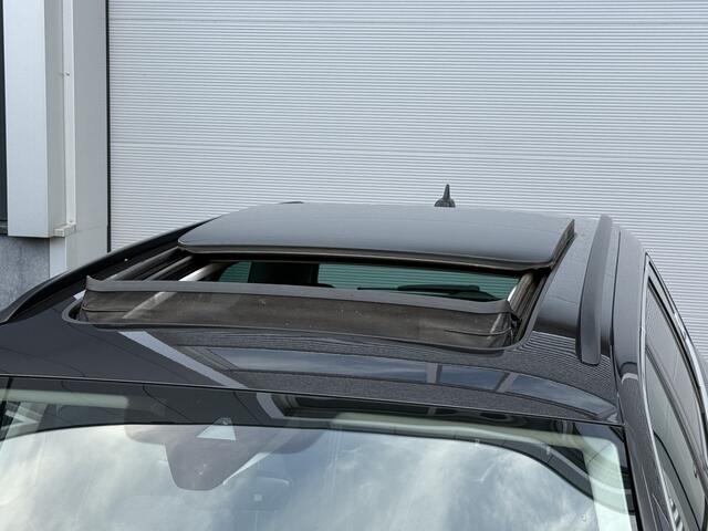 Volkswagen PASSAT Variant 1.4 TSI PHEV GTE Business | Panoramadak | Stoelmassage | Apple Carplay | Trekhaak