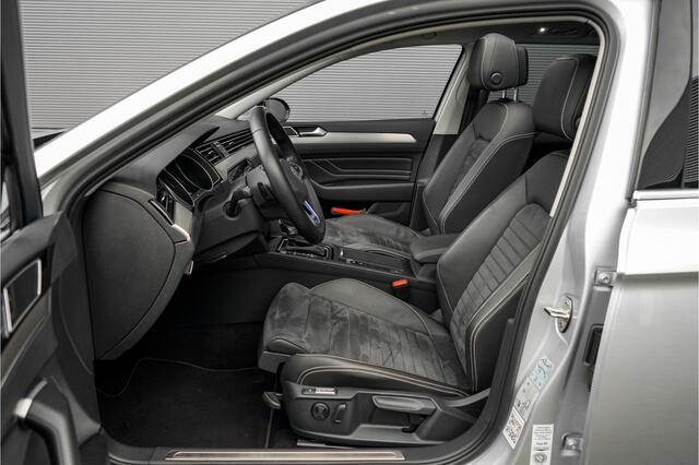Volkswagen PASSAT Variant 1.4 TSI PHEV GTE Business Pano ACC Alcantara Stoelen