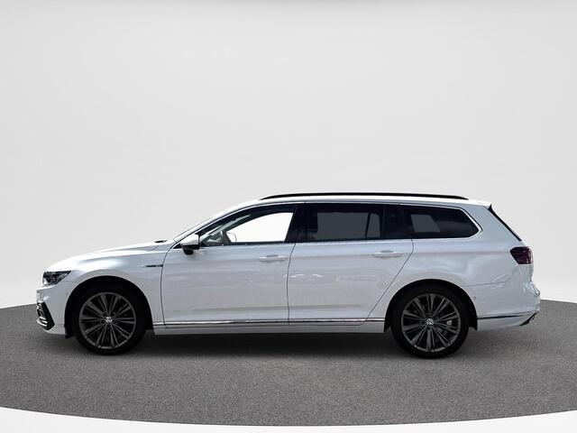 Volkswagen PASSAT Variant 1.4 TSI PHEV GTE Business | Trekhaak | Ergo | IQ. Light |