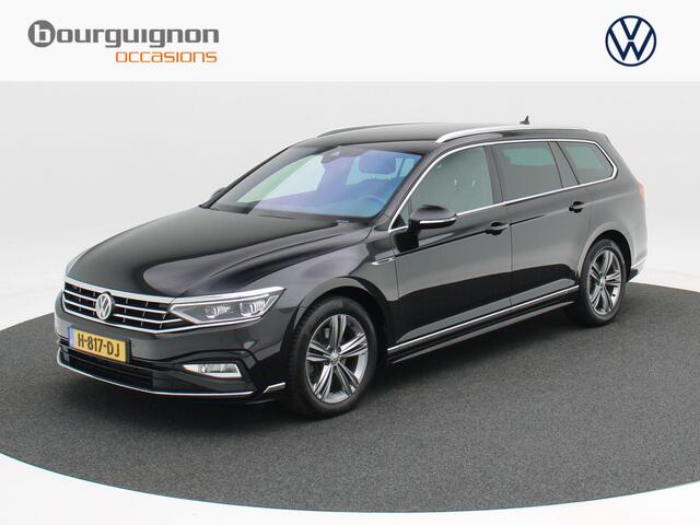 Volkswagen PASSAT Variant 1.5 TSi 150 Pk Automaat R-Line | Adaptive Cruise | CarPlay | Navigatie | Bluetooth | Parkeersensoren | Stoelverwarming | 17 Inch | Trekhaak |