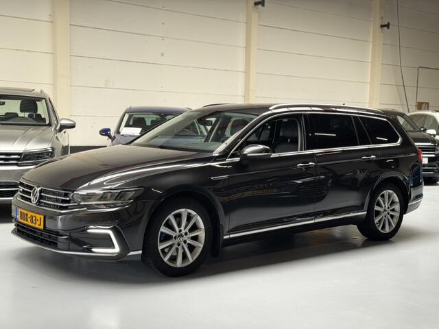 Volkswagen PASSAT Variant 1.4 TSI GTE | Camera | Standkachel
