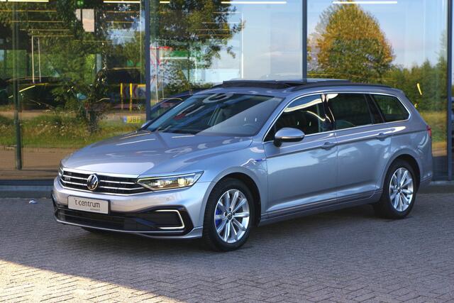 Volkswagen PASSAT Variant 1.4 TSI PHEV GTE Business 218 PK, Panoramadak, Camera, LED-Matrix