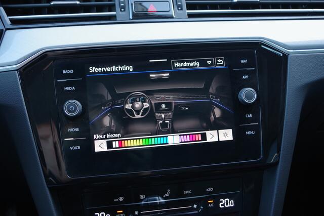 Volkswagen PASSAT Variant 1.4 TSI PHEV GTE Business 218 PK, Panoramadak, Camera, LED-Matrix