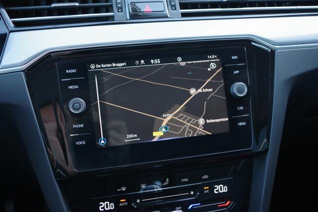 Volkswagen PASSAT Variant 1.4 TSI PHEV GTE Business 218 PK, Panoramadak, Camera, LED-Matrix