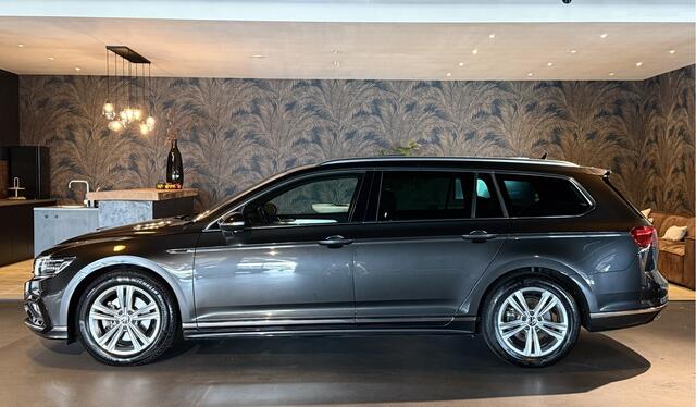 Volkswagen PASSAT Variant 1.5 TSI R-Line I Pano I VOL!