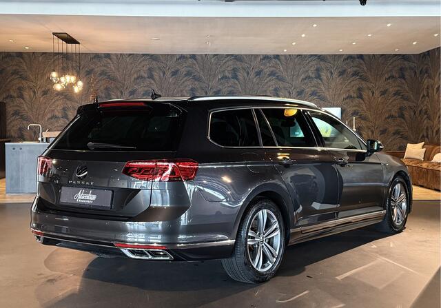 Volkswagen PASSAT Variant 1.5 TSI R-Line I Pano I VOL!