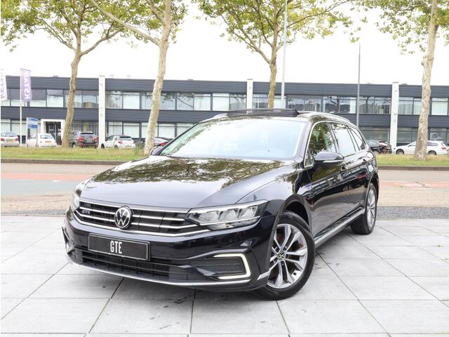 Volkswagen PASSAT Variant GTE 1.4 TSI PHEV 218PK | Panodak | Virtual | Keyless | Camera | Trekhaak | Stoel&Stuurverwarming |