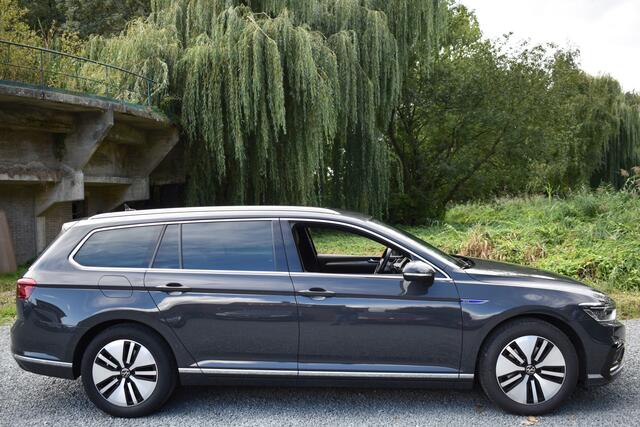 Volkswagen PASSAT Variant GTE 218PK DSG HYBRID GTE BUSINESS LEDER/CAMERA/TREKHAAK/IQ-LIGHT