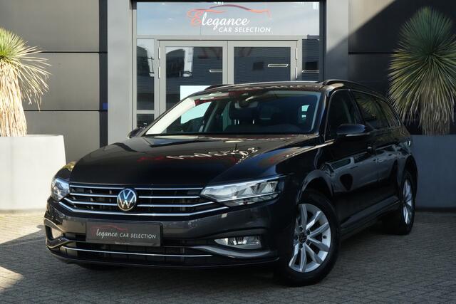 Volkswagen PASSAT Variant 1.5 eTSI Business 150pk Navigatie/Trekhaak/PDC