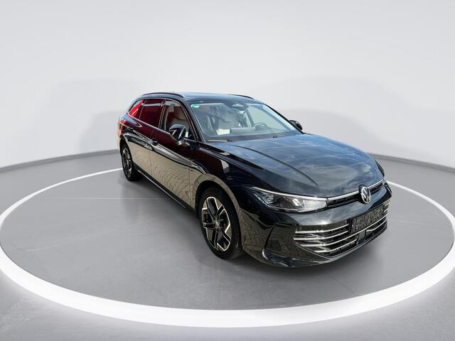 Volkswagen PASSAT Variant 1.5 272pk DSG eHybrid Elegance Business · Leder · Massage · Stoelventilatie · Elek. Trekhaak · Elek. Achterklep · Apple/Android Car Play · Navigatie · 18'' Inch ·
