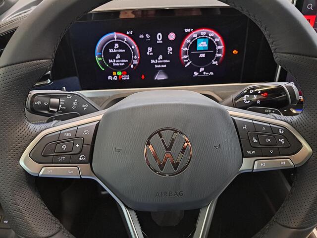 Volkswagen PASSAT Variant R-Line Edition 1.5 eHybrid 204 pk 6 versn. DSG · Multimedia pakket plus · High-end geluidsysteem 'Harman Kardon' · Prijs incl. inruilpremie ·
