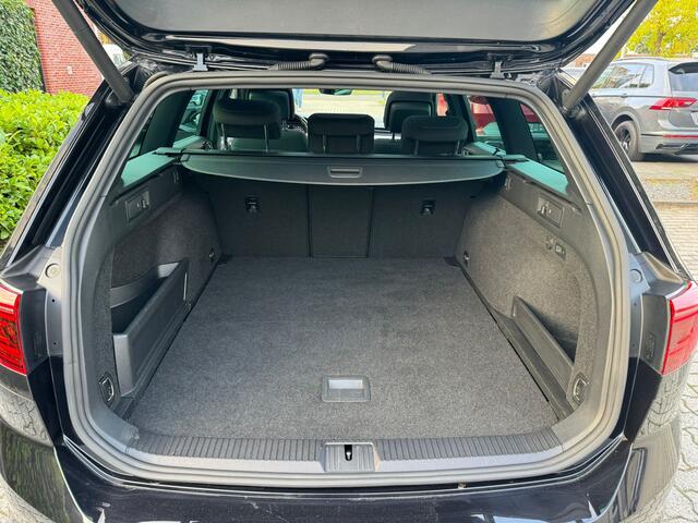 Volkswagen PASSAT 1.4 TSI GTE Highline pano, pdc v/a, camera, cruise, navi