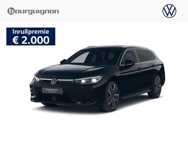 Volkswagen PASSAT R-Line Edition 1.5 eHybrid 204 PK | Panoramadak | Trekhaak | 360 Camera | Sportstoelen | Stoel- & Stuurverwarming |