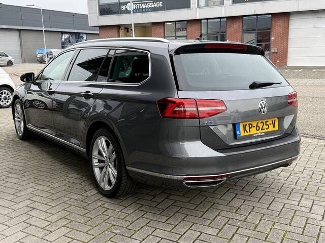 Volkswagen PASSAT Variant 1.4 TSI GTE Connected Series Plus ? Panoramadak ? Alcantara ? Groot scherm ?
