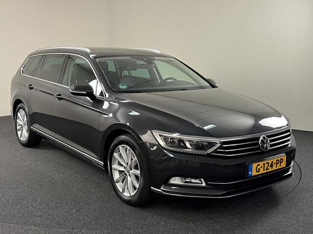Volkswagen PASSAT Variant 1.5 TSI Highline Business R RIJKLAAR! Afn. Trekhaak / Carplay / Navi / PDC / Camera