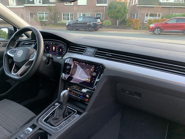 Volkswagen PASSAT Variant 1.5 TSi 150pk ACT Aut., Navi | Camera | Trekhaak