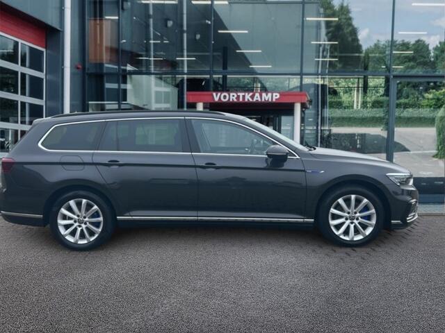 Volkswagen PASSAT 1.4 TSI DSG GTE TREKHAAK/CAMERA/NAVI/CARPLAY/ACC/STOELVERW