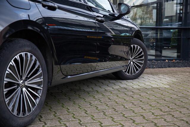 Volkswagen PASSAT Variant 1.5 eTSI Elegance Business , Adap. cruise, Head-up display,