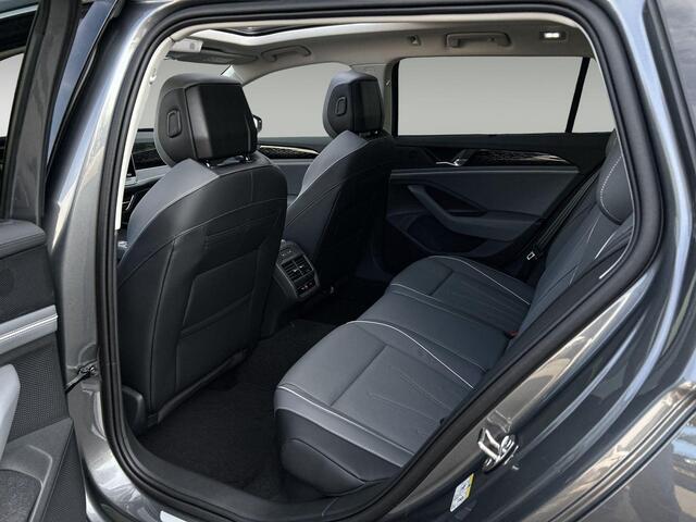 Volkswagen PASSAT Variant Elegance Business 1.5 eHybrid 150 kW / 204 pk Vari