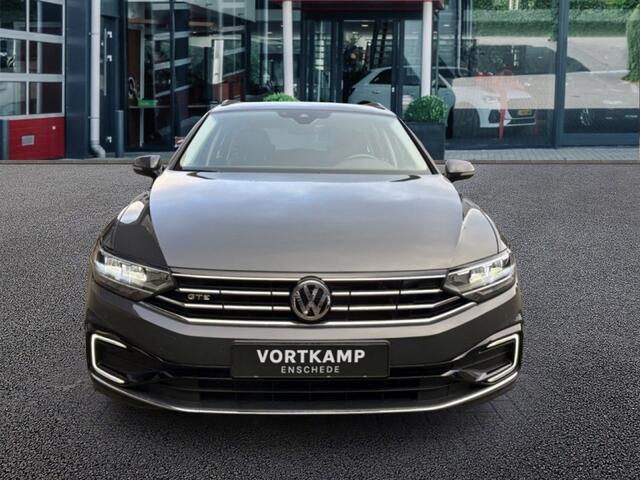 Volkswagen PASSAT 1.4 TSI DSG GTE CAMERA/NAVI/CARPLAY/ACC/STOELVERW