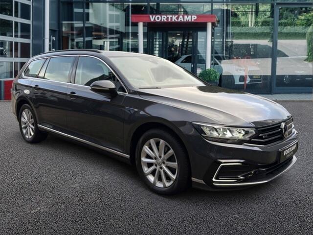 Volkswagen PASSAT 1.4 TSI DSG GTE CAMERA/NAVI/CARPLAY/ACC/STOELVERW