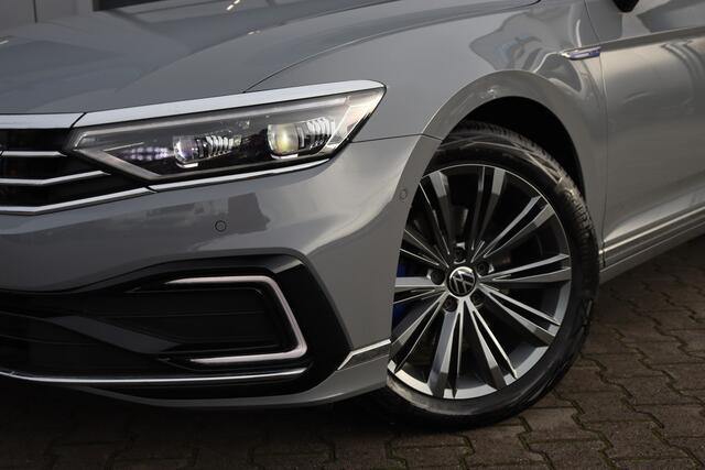 Volkswagen PASSAT Variant 1.4 TSI PHEV GTE Business | Matrix | Camera | Trekhaak |