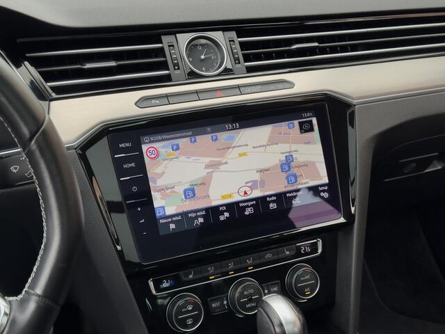 Volkswagen PASSAT Variant 2.0 TDI AUT6 HIGHLINE R-LINE 191PK 102D.KM!! PANODAK LEDER NAVI CAMERA DIGI-DASH APPLE-CARPLAY LED LMV PDC