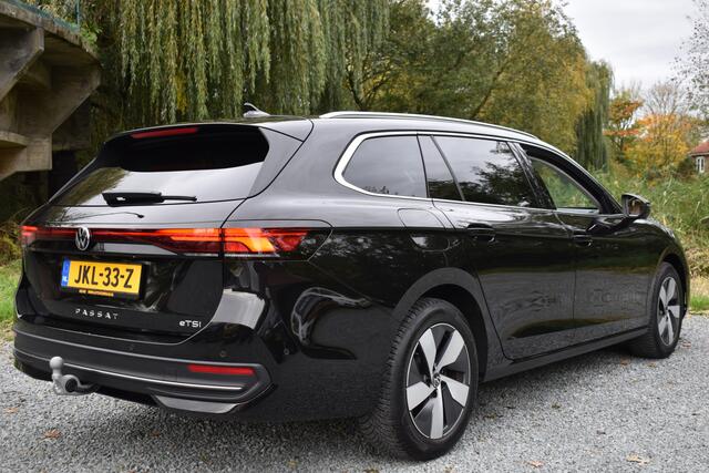 Volkswagen PASSAT Variant 1.5 eTSI 150PK DSG BUSINESS 360-CAMERA/ALCANTARA/TREKHAAK
