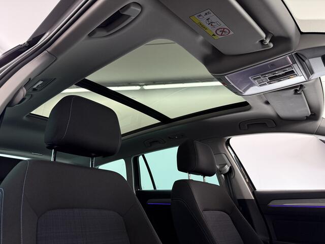 Volkswagen PASSAT Variant 1.4 TSI PHEV GTE / Pano / Camera / Keyless / Virtual