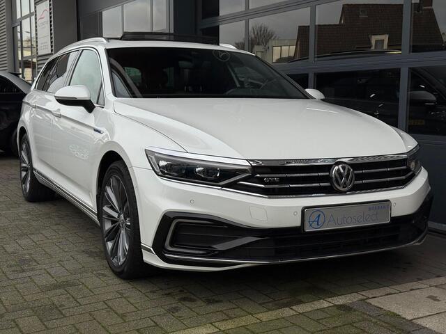 Volkswagen PASSAT Variant 1.4 TSI PHEV GTE Pano Camera Navi